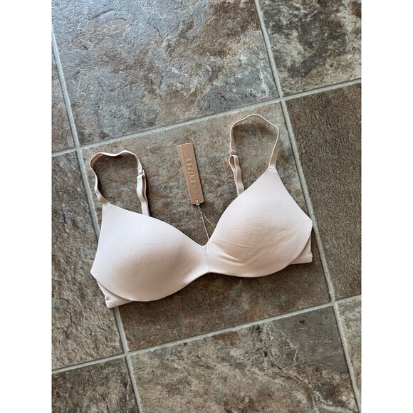 Skims Wireless Form Push-up Bra Sand Size 32B - Picture 2 of 6